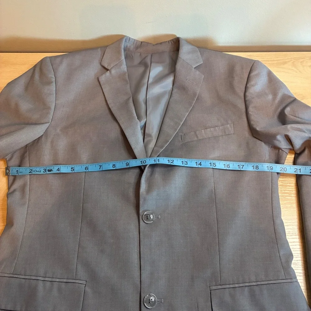 Grey Slim Fit 2 Piece Suit Set Mens Size 40R Single Breasted Two Button MT-001